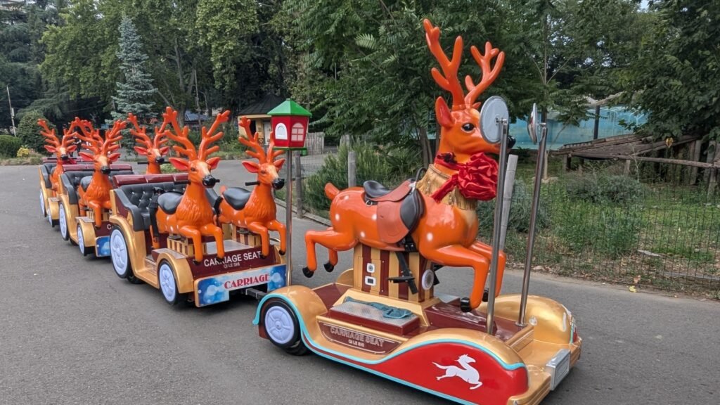 Watch real Reindeer in the Zoo of Tbilisi